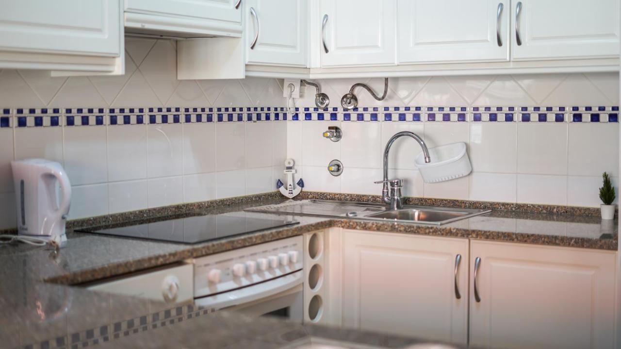 Oura Sunrise III Apartment - Sea View & Oura Beach & Top Location Albufeira Zewnętrze zdjęcie