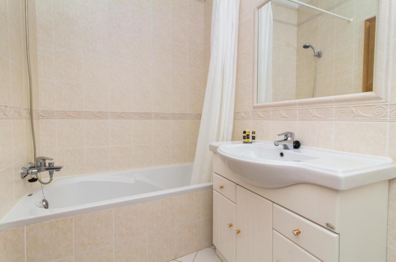 Oura Sunrise III Apartment - Sea View & Oura Beach & Top Location Albufeira Zewnętrze zdjęcie